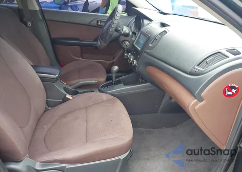 2010 Kia Forte Ex z USA, uszkodzony, nr VIN KNAFU4A26A5219732